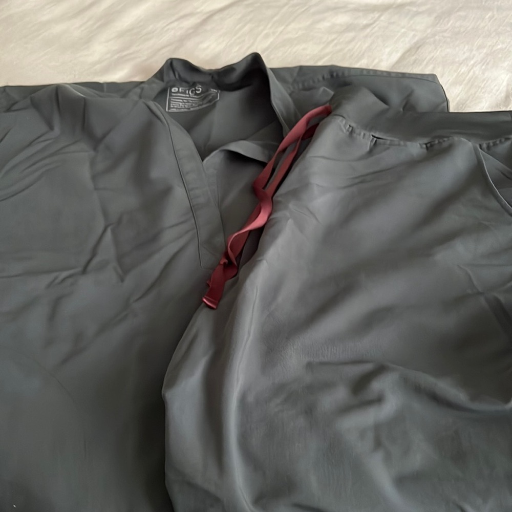 FIGS BONSAI Scrub Set XXL